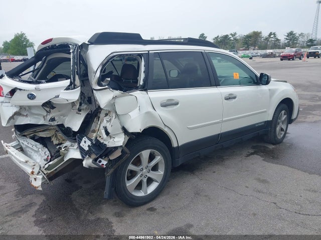 44961902 :رقم المزاد ، 4S4BRBSC7D3316691 vin ، 2013 Subaru Outback 2.5i Limited مزاد بيع