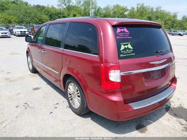 2012 Chrysler Town & Country Limited მანქანა იყიდება აუქციონზე, vin: 2C4RC1GG5CR134259, აუქციონის ნომერი: 44961906