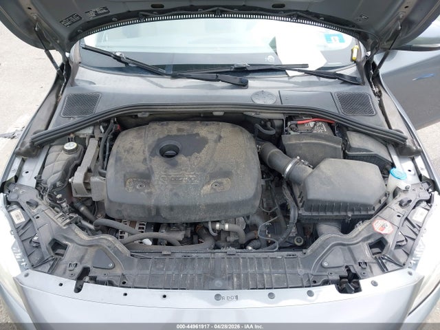 Продаж на аукціоні авто 2016 Volvo S60 Inscription T5 Drive-e Platinum, vin: LYV402FM8GB099462, номер лоту: 44961917