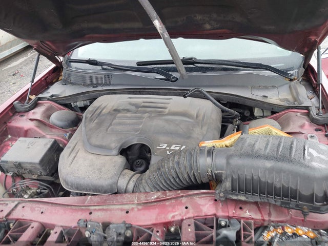 2016 Chrysler 300c Awd მანქანა იყიდება აუქციონზე, vin: 2C3CCAKG2GH111471, აუქციონის ნომერი: 44961924