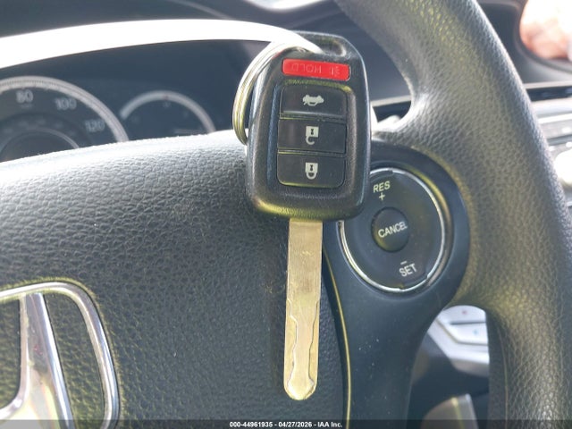 Продажа на аукционе авто 2015 Honda Accord Lx, vin: 1HGCR2F31FA161445, номер лота: 44961935