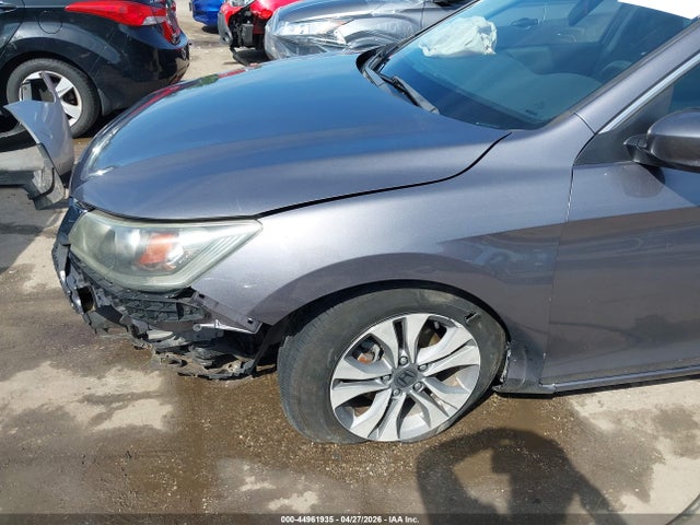 Продажа на аукционе авто 2015 Honda Accord Lx, vin: 1HGCR2F31FA161445, номер лота: 44961935
