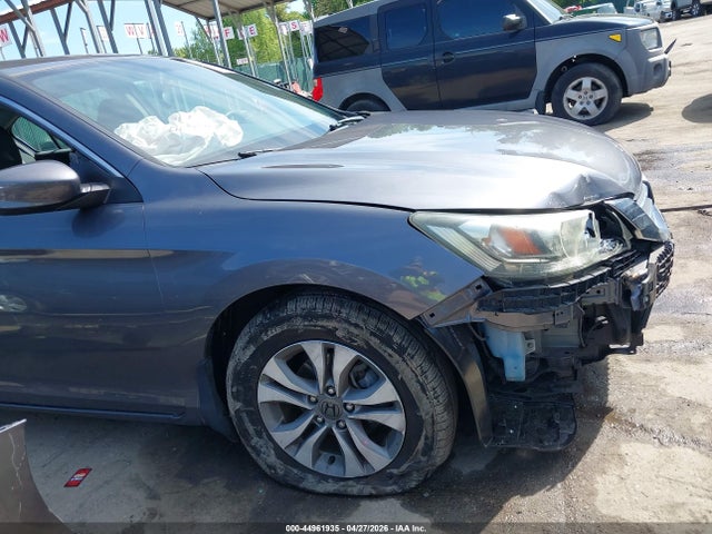 Продажа на аукционе авто 2015 Honda Accord Lx, vin: 1HGCR2F31FA161445, номер лота: 44961935