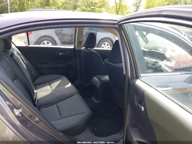 Продажа на аукционе авто 2015 Honda Accord Lx, vin: 1HGCR2F31FA161445, номер лота: 44961935