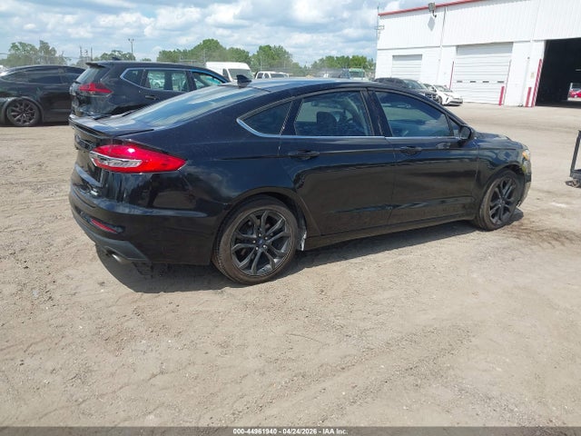 2019 Ford Fusion Se მანქანა იყიდება აუქციონზე, vin: 3FA6P0HD0KR126915, აუქციონის ნომერი: 44961940