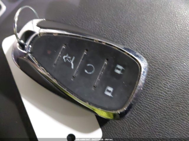 Продажа на аукционе авто 2019 Chevrolet Equinox Lt, vin: 2GNAXUEV1K6271050, номер лота: 44961947