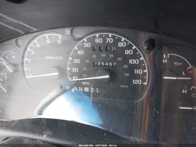 1997 Ford Explorer Eddie Bauer/limited/xlt მანქანა იყიდება აუქციონზე, vin: 1FMDU35P0VUC32476, აუქციონის ნომერი: 44961968