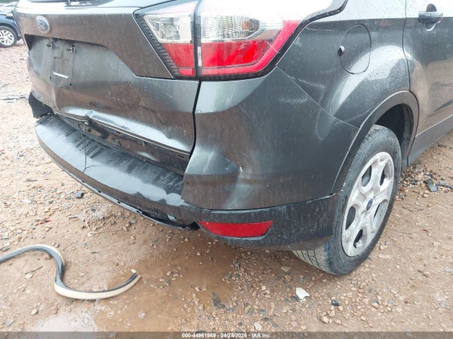 Продажа на аукционе авто 2017 Ford Escape S, vin: 1FMCU0F72HUB73332, номер лота: 44961969