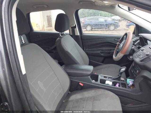 Продажа на аукционе авто 2017 Ford Escape S, vin: 1FMCU0F72HUB73332, номер лота: 44961969