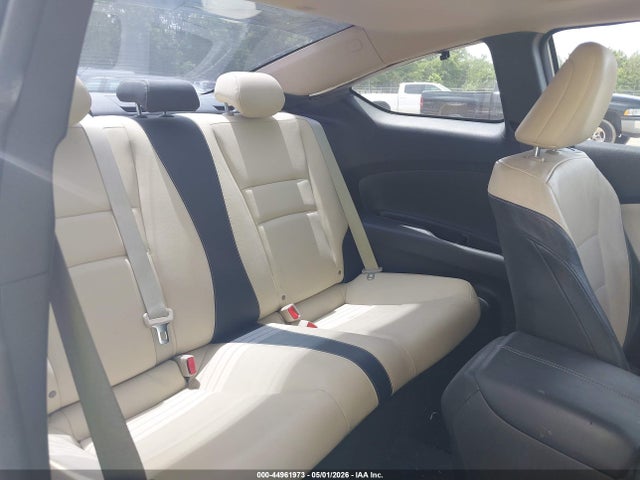 44961973 :رقم المزاد ، 1HGCT1B84DA005667 vin ، 2013 Honda Accord Ex-l مزاد بيع
