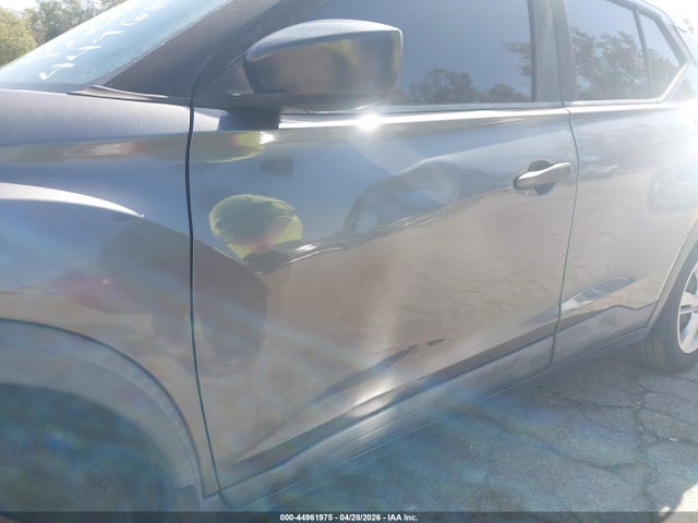 Nissan KICKS S 2019 3N1CP5CU2KL496402 Image 6