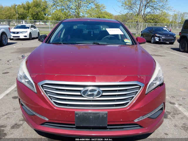 44961984 :رقم المزاد ، 5NPE24AFXFH083331 vin ، 2015 Hyundai Sonata Se مزاد بيع