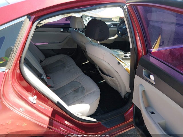 44961984 :رقم المزاد ، 5NPE24AFXFH083331 vin ، 2015 Hyundai Sonata Se مزاد بيع