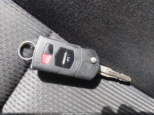 44961994 :رقم المزاد ، JM1BL1VF8B1470728 vin ، 2011 Mazda Mazda3 I Touring مزاد بيع