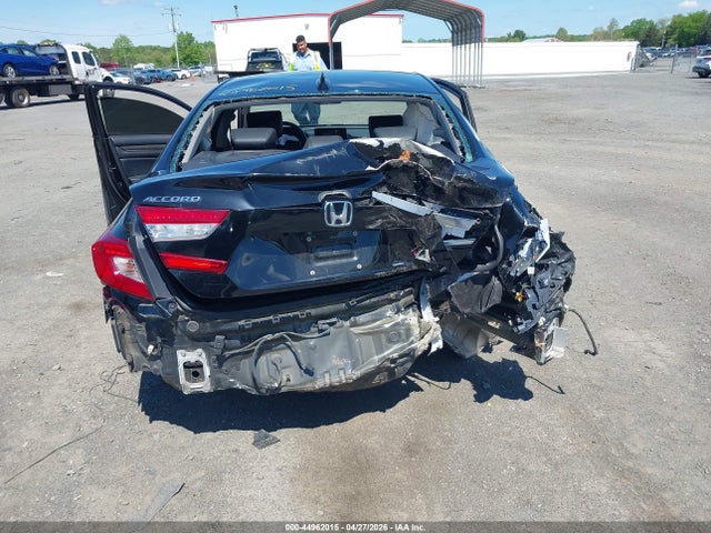 Продаж на аукціоні авто 2018 Honda Accord Touring, vin: 1HGCV1F99JA026250, номер лоту: 44962015