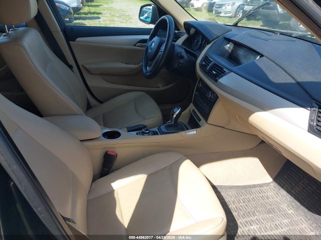 Продажа на аукционе авто 2015 Bmw X1 Xdrive28i, vin: WBAVL1C56FVY27567, номер лота: 44962017