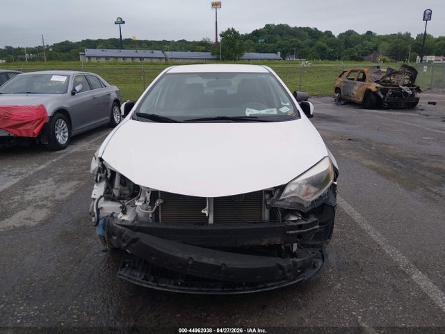 44962038 :رقم المزاد ، 2T1BURHE3FC435224 vin ، 2015 Toyota Corolla S Plus مزاد بيع