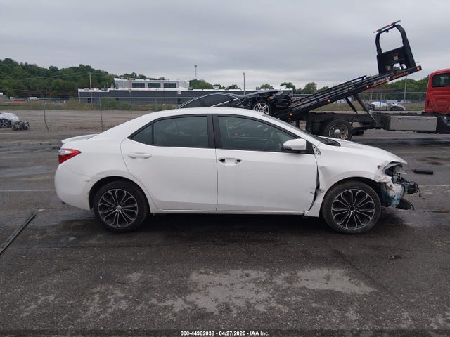 44962038 :رقم المزاد ، 2T1BURHE3FC435224 vin ، 2015 Toyota Corolla S Plus مزاد بيع