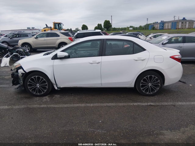 44962038 :رقم المزاد ، 2T1BURHE3FC435224 vin ، 2015 Toyota Corolla S Plus مزاد بيع