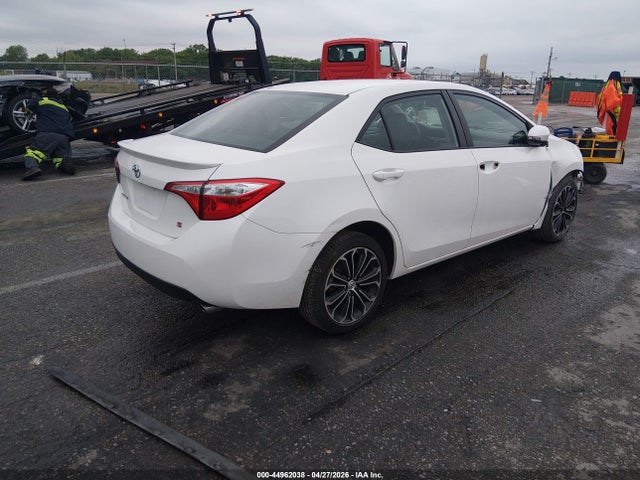 44962038 :رقم المزاد ، 2T1BURHE3FC435224 vin ، 2015 Toyota Corolla S Plus مزاد بيع