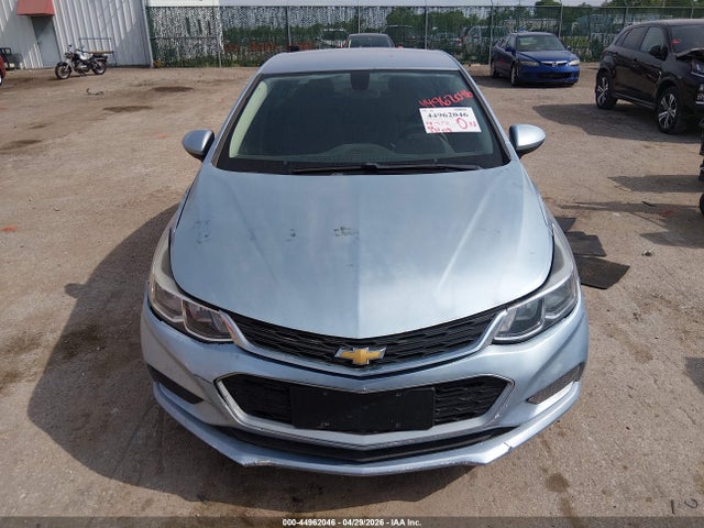 Aukcja sprzedaży 2018 Chevrolet Cruze Ls Auto, vin: 1G1BC5SM9J7100659, numer aukcji: 44962046