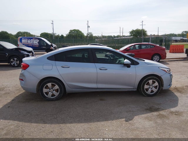 Aukcja sprzedaży 2018 Chevrolet Cruze Ls Auto, vin: 1G1BC5SM9J7100659, numer aukcji: 44962046