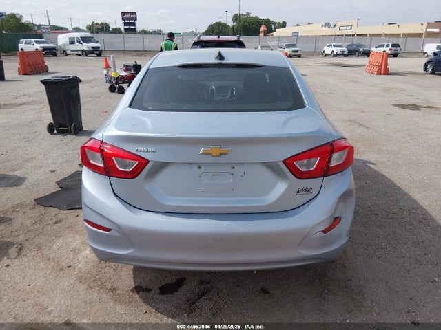 Aukcja sprzedaży 2018 Chevrolet Cruze Ls Auto, vin: 1G1BC5SM9J7100659, numer aukcji: 44962046