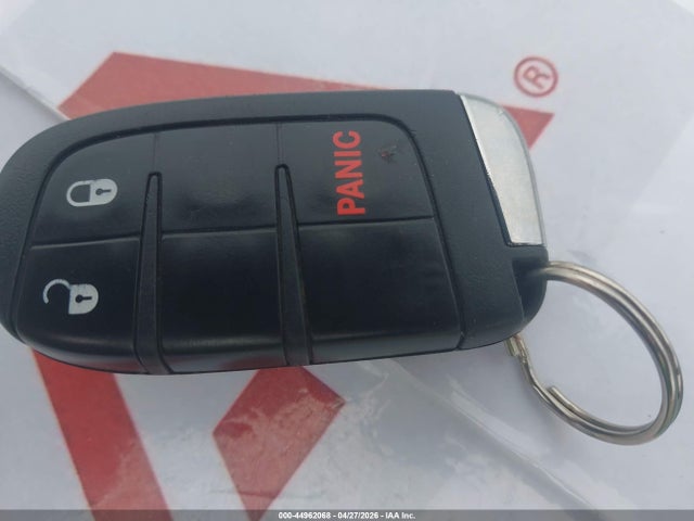 44962068 :رقم المزاد ، ZACNJBAB2LPL70179 vin ، 2020 Jeep Renegade Sport 4x4 مزاد بيع