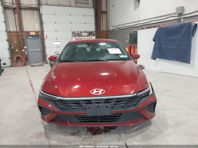 2024 Hyundai Elantra Hybrid Blue მანქანა იყიდება აუქციონზე, vin: KMHLM4DJ2RU113932, აუქციონის ნომერი: 44962073