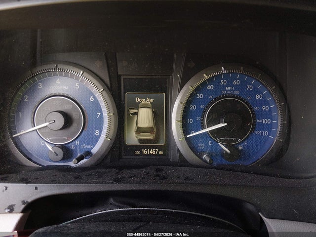 44962074 :رقم المزاد ، 5TDYK3DC0FS628438 vin ، 2015 Toyota Sienna Xle 8 Passenger مزاد بيع