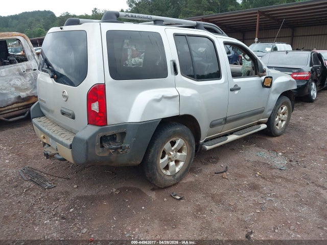 44962077 :رقم المزاد ، 5N1AN0NU2DN819646 vin ، 2013 Nissan Xterra S مزاد بيع