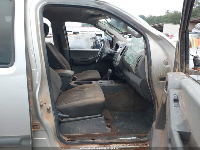 44962077 :رقم المزاد ، 5N1AN0NU2DN819646 vin ، 2013 Nissan Xterra S مزاد بيع
