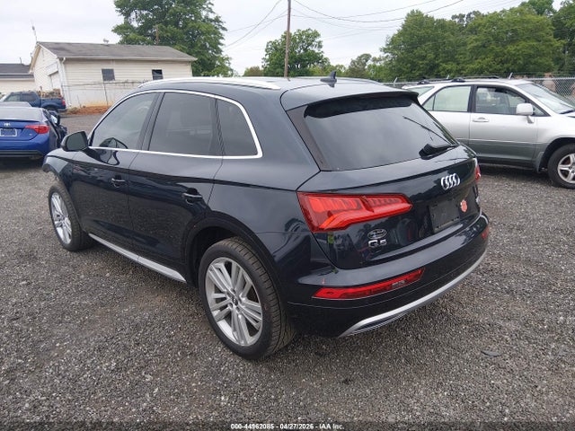 44962085 :رقم المزاد ، WA1BNAFY5J2103203 vin ، 2018 Audi Q5 2.0t Premium/2.0t Tech Premium مزاد بيع