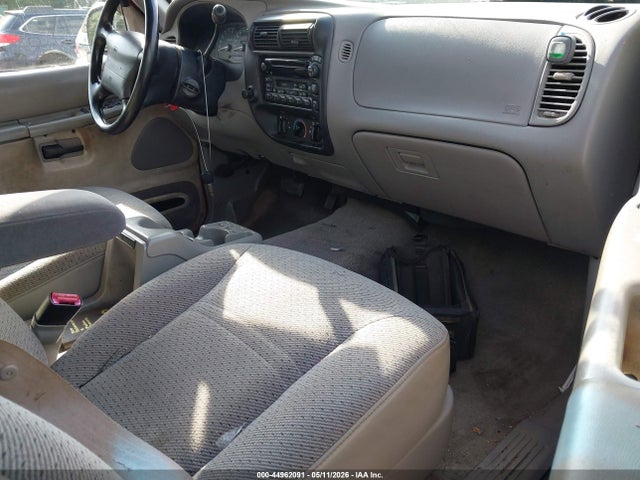 Aukcja sprzedaży 2001 Ford Explorer Xls, vin: 1FMZU62E01UB47917, numer aukcji: 44962091