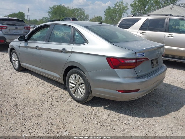 Aukcja sprzedaży 2019 Volkswagen Jetta 1.4t R-line/1.4t S/1.4t Se, vin: 3VWC57BU4KM206958, numer aukcji: 44962095