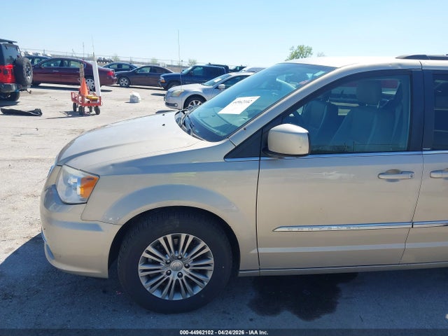 44962102 :رقم المزاد ، 2C4RC1BG1ER188779 vin ، 2014 Chrysler Town & Country Touring مزاد بيع
