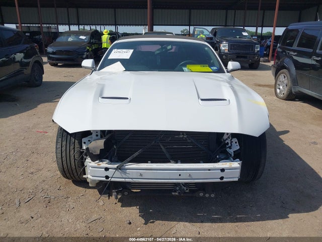 44962107 :رقم المزاد ، 1FATP8UH5J5154978 vin ، 2018 Ford Mustang Ecoboost Premium مزاد بيع