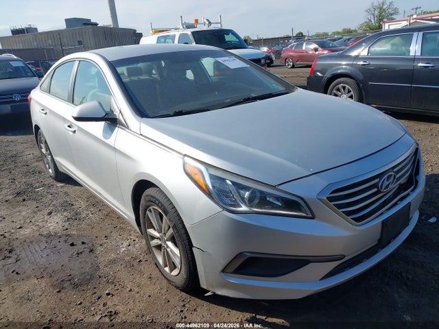 44962109 :رقم المزاد ، 5NPE24AF1GH309547 vin ، 2016 Hyundai Sonata Se مزاد بيع