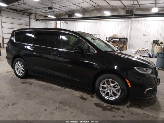 Продаж на аукціоні авто 2025 Chrysler Pacifica Select, vin: 2C4RC1BG9SR507423, номер лоту: 44962130