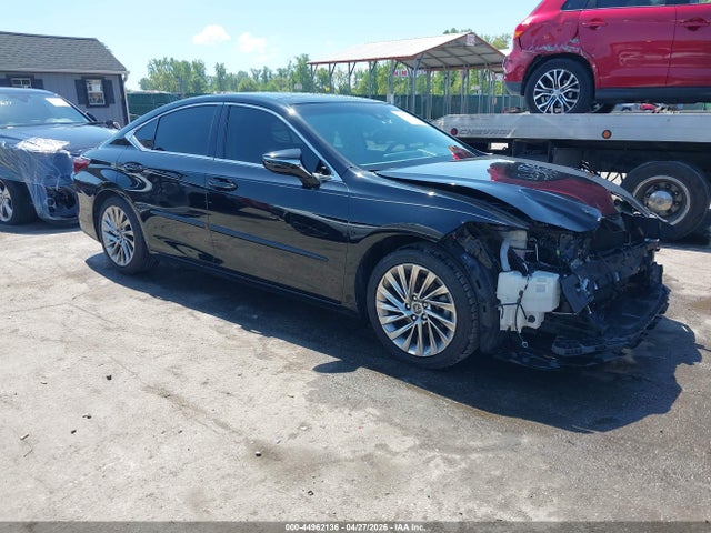 44962136 :رقم المزاد ، 58ABZ1B13KU025825 vin ، 2019 Lexus Es 350 Luxury مزاد بيع