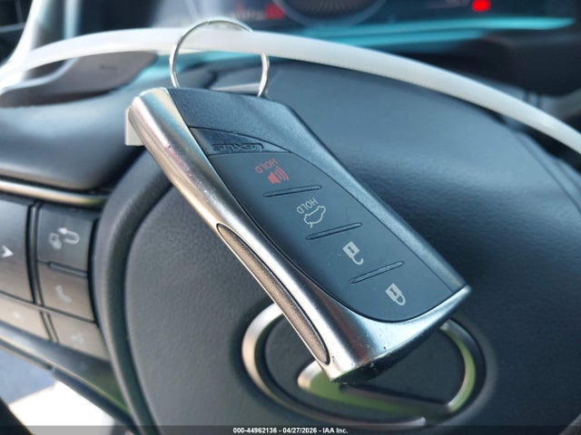 44962136 :رقم المزاد ، 58ABZ1B13KU025825 vin ، 2019 Lexus Es 350 Luxury مزاد بيع