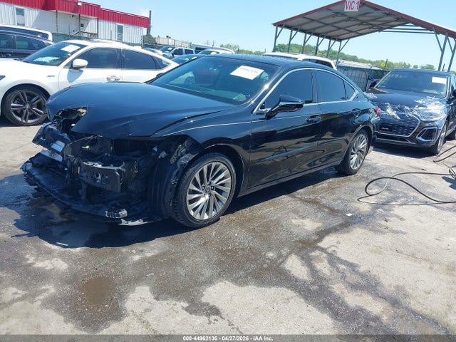 44962136 :رقم المزاد ، 58ABZ1B13KU025825 vin ، 2019 Lexus Es 350 Luxury مزاد بيع