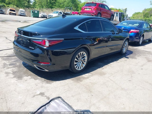 44962136 :رقم المزاد ، 58ABZ1B13KU025825 vin ، 2019 Lexus Es 350 Luxury مزاد بيع