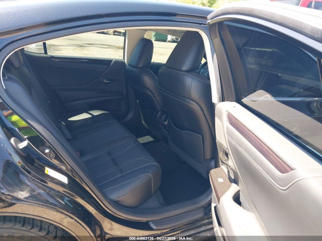 44962136 :رقم المزاد ، 58ABZ1B13KU025825 vin ، 2019 Lexus Es 350 Luxury مزاد بيع