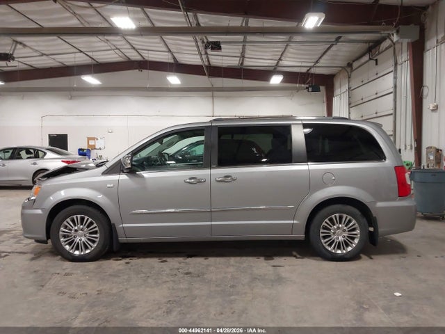 Aukcja sprzedaży 2014 Chrysler Town & Country Touring-l 30th Anniversary, vin: 2C4RC1CG6ER248523, numer aukcji: 44962141