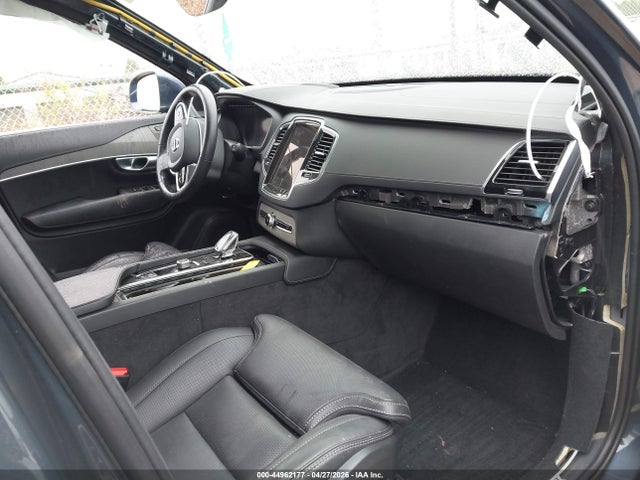 2024 Volvo Xc90 B6 Ultimate Bright Theme 6-seater მანქანა იყიდება აუქციონზე, vin: YV4062JF7R1210158, აუქციონის ნომერი: 44962177