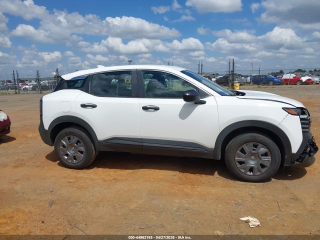 3N8AP6BA1SL423608 Nissan Kicks S Fwd