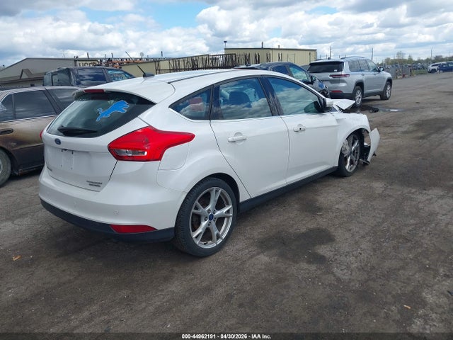 44962191 :رقم المزاد ، 1FADP3N27GL377142 vin ، 2016 Ford Focus Titanium مزاد بيع