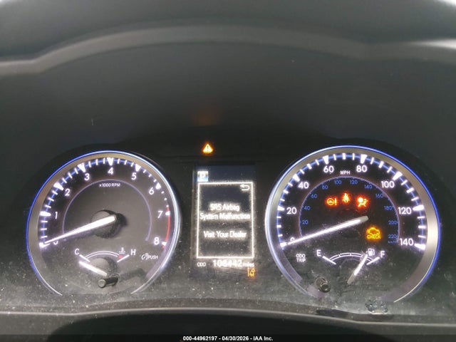 44962197 :رقم المزاد ، 5TDJZRFH2JS871086 vin ، 2018 Toyota Highlander Xle مزاد بيع