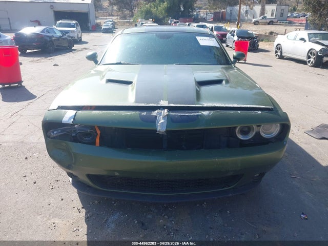 44962203 :رقم المزاد ، 2C3CDZAG7JH287355 vin ، 2018 Dodge Challenger Sxt مزاد بيع